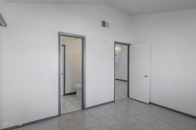 859 DESTELLO Road, El Paso, TX 79907