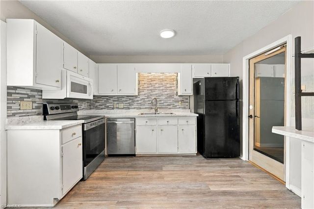1627 N Hamilton Street, High Point, NC 27272