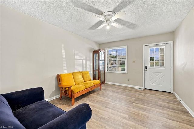 1627 N Hamilton Street, High Point, NC 27272
