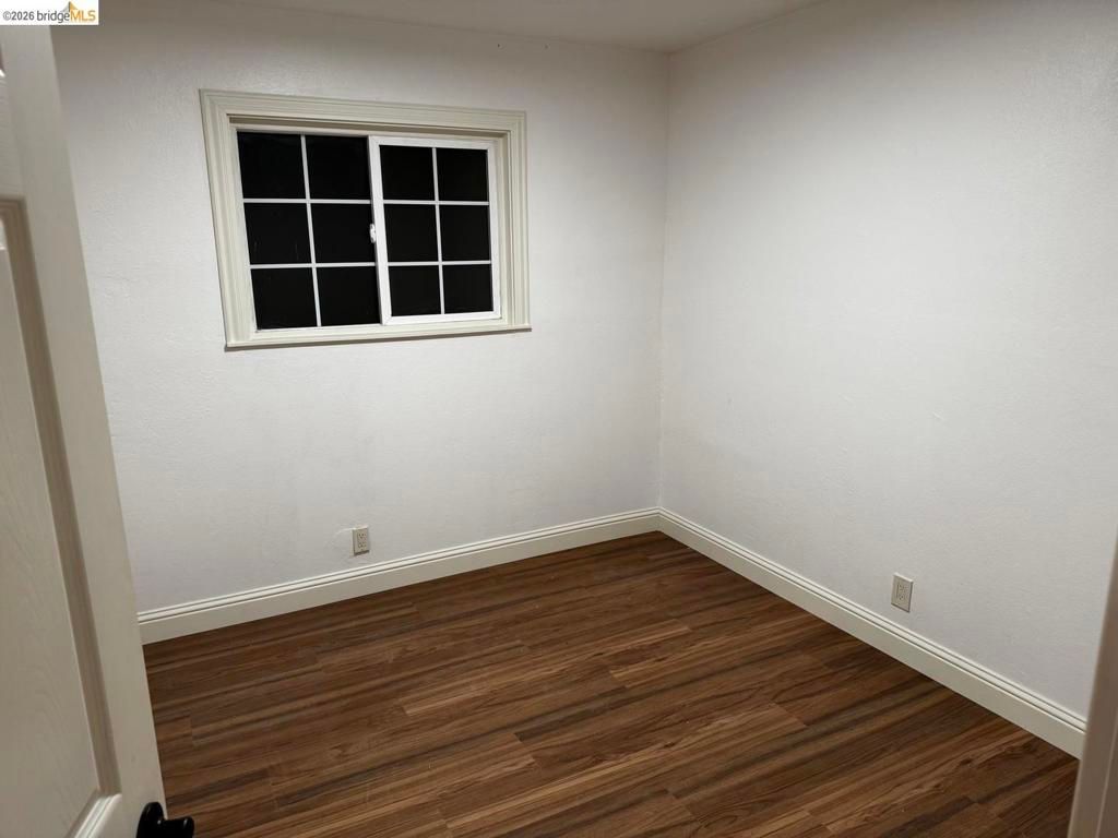 Image 10 of property listing at 1501 Madrone LN, Davis, CA 95618