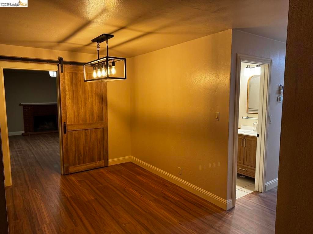 Image 5 of property listing at 1501 Madrone LN, Davis, CA 95618