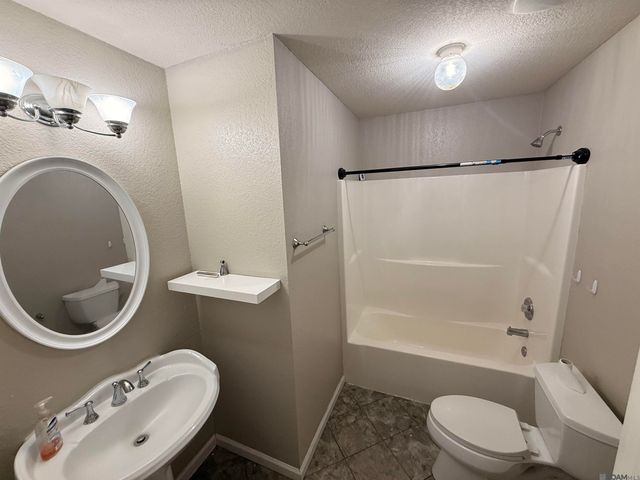 12862 Bonnie Bleu Dr, Denham Springs, LA 70726