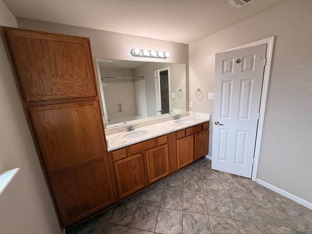 12862 Bonnie Bleu Dr, Denham Springs, LA 70726