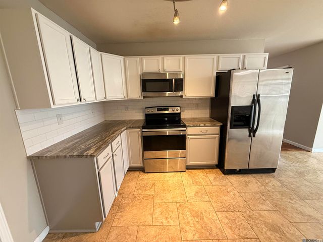 12862 Bonnie Bleu Dr, Denham Springs, LA 70726