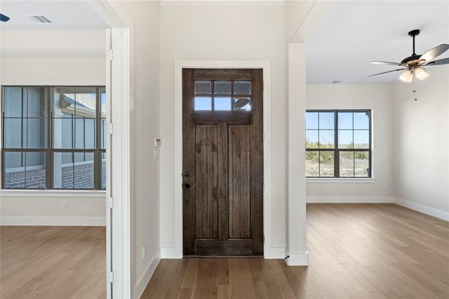 216 Carly Lane, Van Alstyne, TX 75495