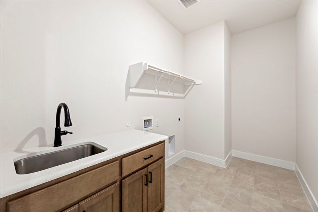 216 Carly Lane, Van Alstyne, TX 75495