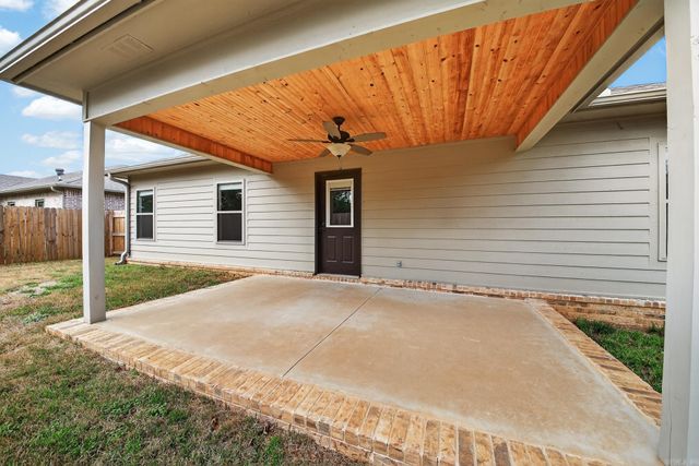 55 Birchwood Drive, Ward, AR 72176