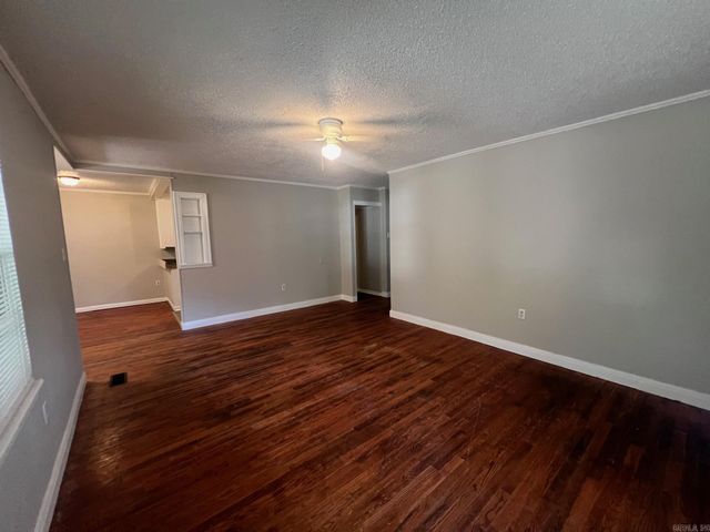 707 Sunset Drive, Benton, AR 72015