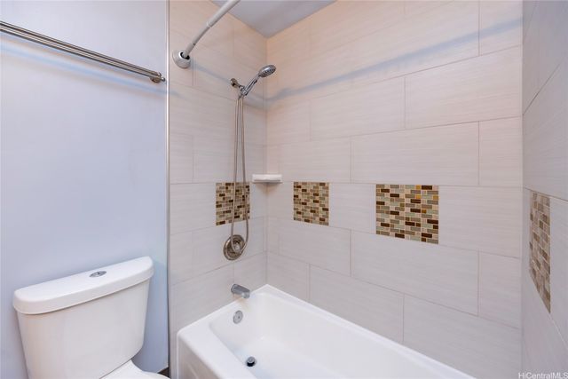 1015 Aoloa Place 456, Kailua, HI 96734