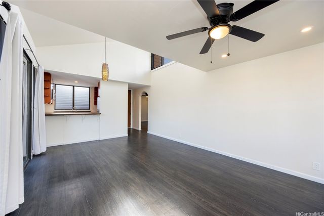 1015 Aoloa Place 456, Kailua, HI 96734