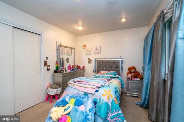 J4 AVON DR, East Windsor, NJ 08520