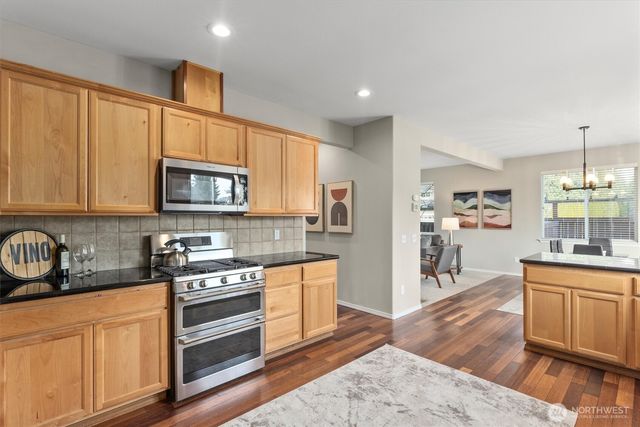 20025 11th Avenue W, Lynnwood, WA 98036