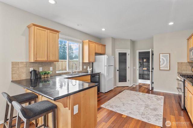 20025 11th Avenue W, Lynnwood, WA 98036