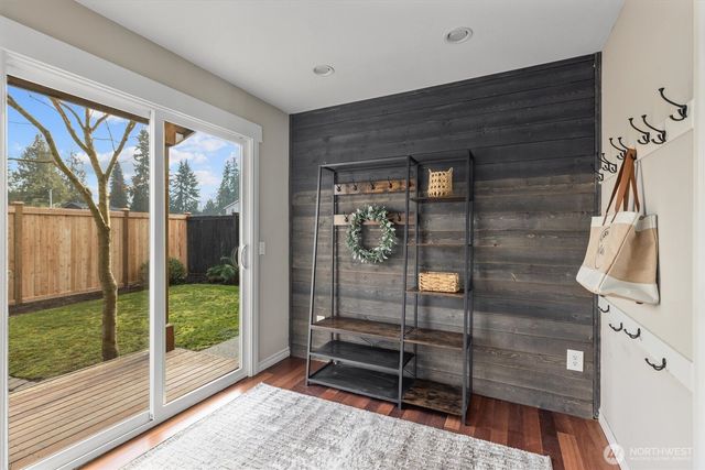 20025 11th Avenue W, Lynnwood, WA 98036