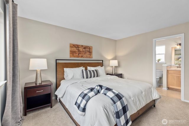 20025 11th Avenue W, Lynnwood, WA 98036