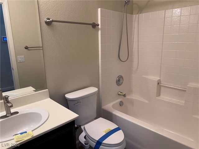 6304 Legend Falls Street, North Las Vegas, NV 89081