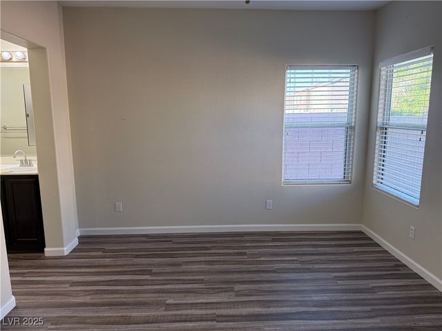 6304 Legend Falls Street, North Las Vegas, NV 89081