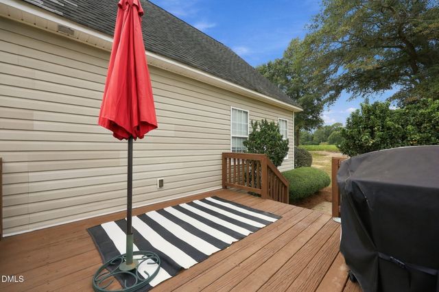 214 Fred Mcleod Lane, Coats, NC 27521
