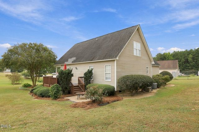 214 Fred Mcleod Lane, Coats, NC 27521