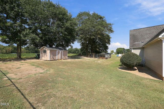 214 Fred Mcleod Lane, Coats, NC 27521