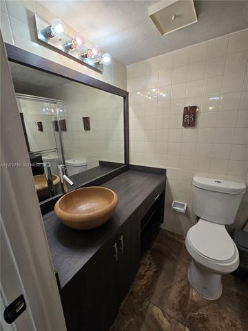 1300 SW 122nd Ave 305-2, Miami, FL 33184