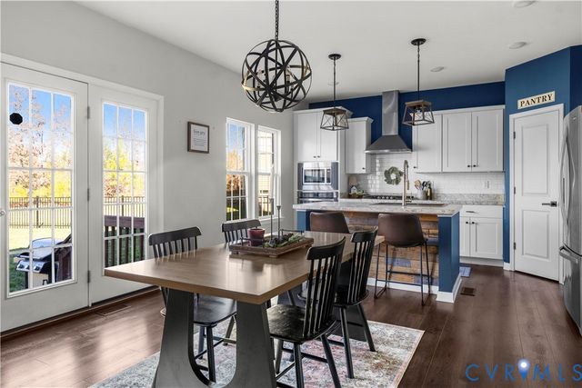 6800 Stafford Park Dr, Moseley, VA 23120