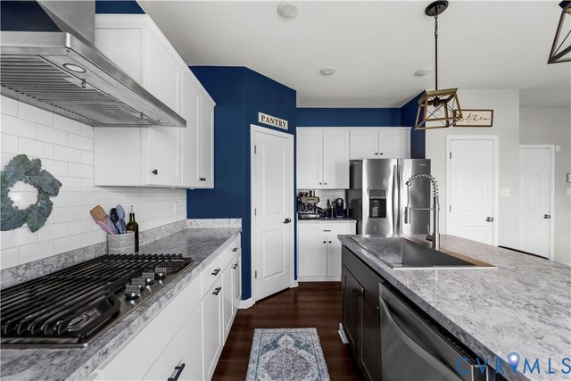 6800 Stafford Park Dr, Moseley, VA 23120