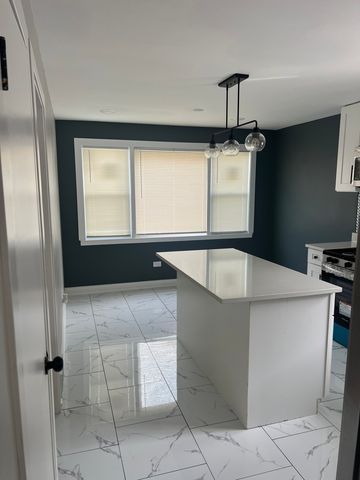 12651 S Harvard Avenue, Chicago, IL 60628
