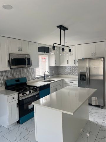 12651 S Harvard Avenue, Chicago, IL 60628