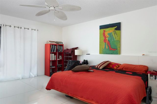 2593 COUNTRYSIDE BOULEVARD 7313, Clearwater, FL 33761