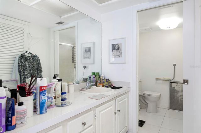 2593 COUNTRYSIDE BOULEVARD 7313, Clearwater, FL 33761