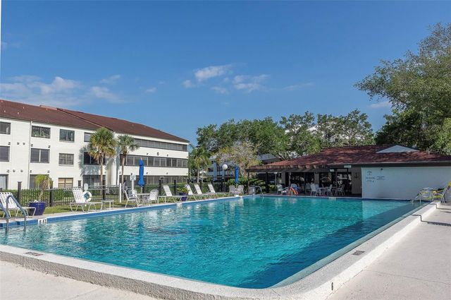 2593 COUNTRYSIDE BOULEVARD 7313, Clearwater, FL 33761
