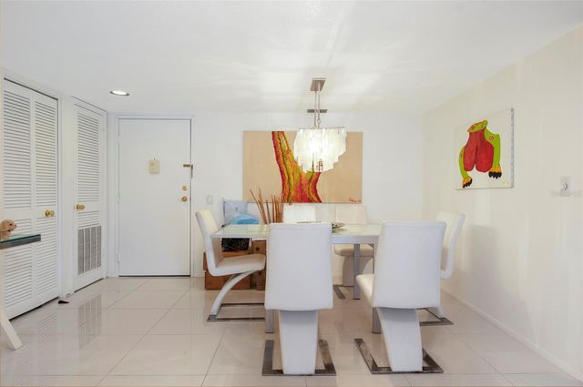2593 COUNTRYSIDE BOULEVARD 7313, Clearwater, FL 33761