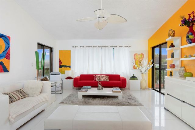 2593 COUNTRYSIDE BOULEVARD 7313, Clearwater, FL 33761