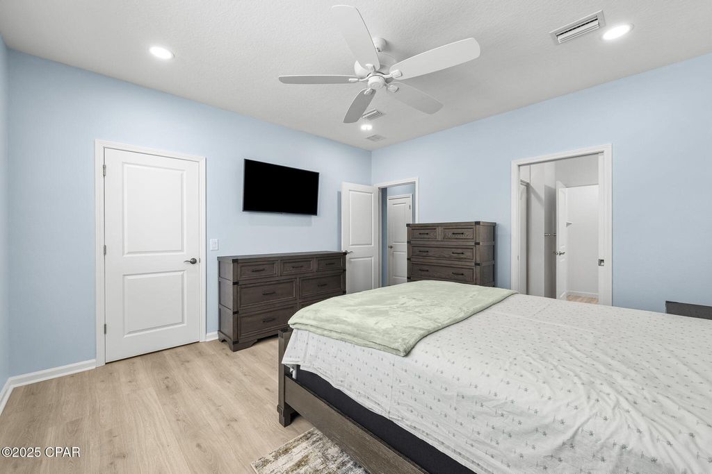 Image 16 of property listing at 8686 Sand Dollar Drive, Panama City Beach, FL 32413