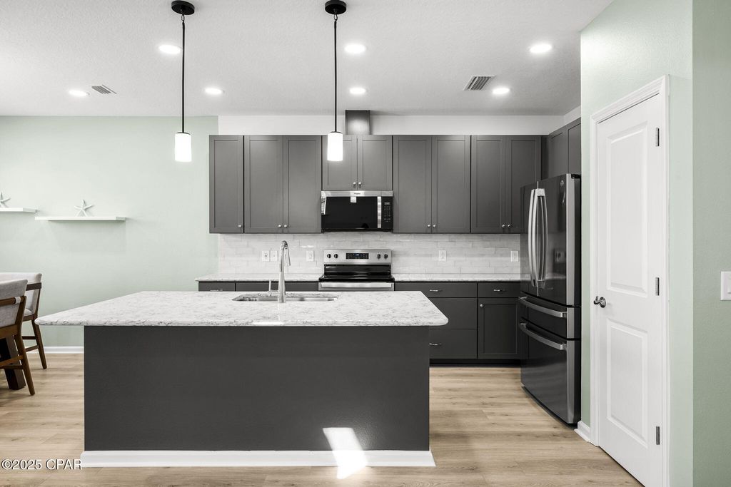 Image 7 of property listing at 8686 Sand Dollar Drive, Panama City Beach, FL 32413