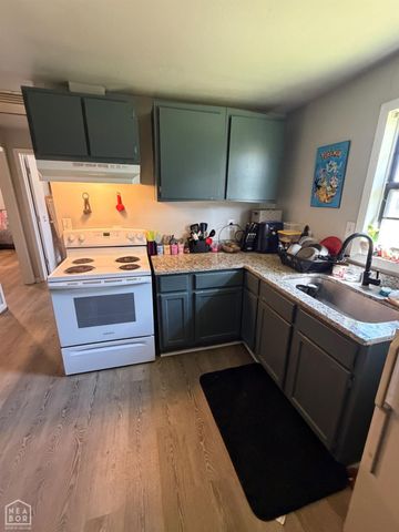 300 E Matthews Street, Brookland, AR 72417