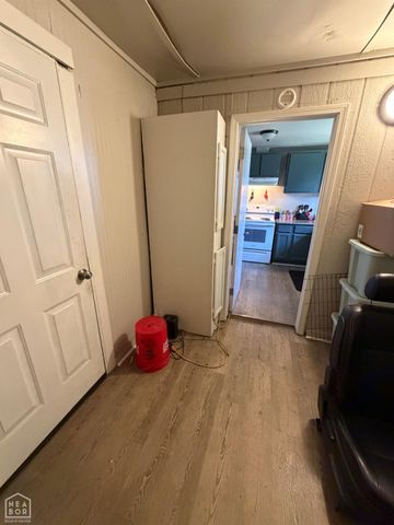 300 E Matthews Street, Brookland, AR 72417