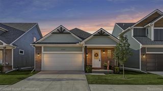27627 Maryjane Lane E, Chesterfield Township, MI 48047