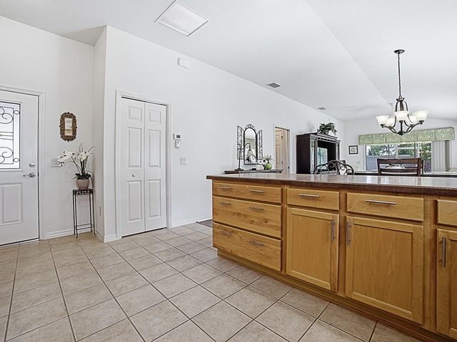 3481 OLDHAM LANE, The Villages, FL 32163