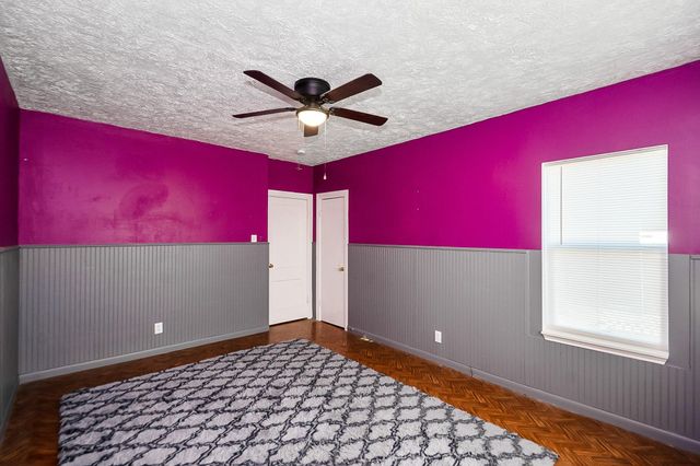 109 Maple Street, Highlands, TX 77562