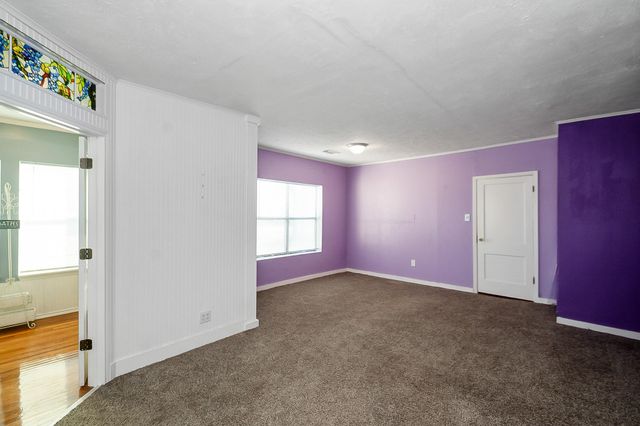 109 Maple Street, Highlands, TX 77562