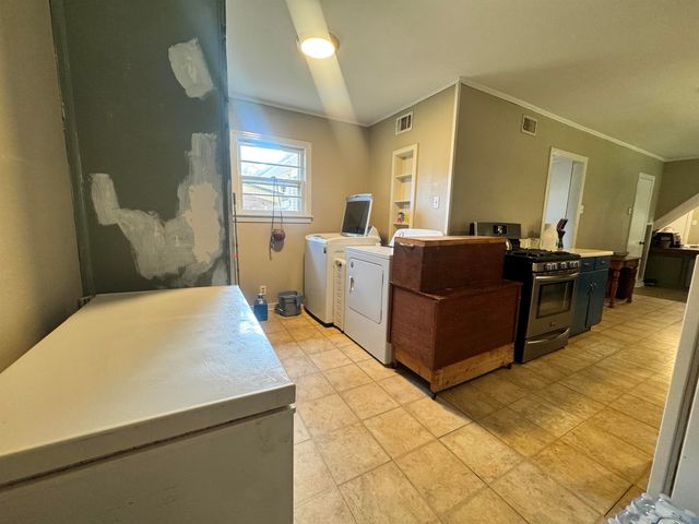 2605 W Azalea Dr., Tyler, TX 75701