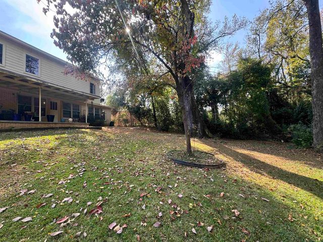 2605 W Azalea Dr., Tyler, TX 75701