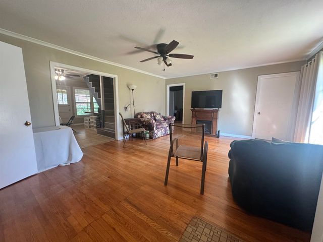 2605 W Azalea Dr., Tyler, TX 75701