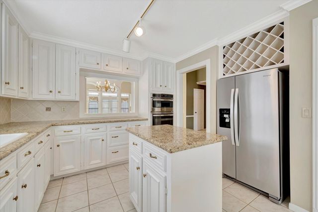 2019 Spring Field Road, Houston, TX 77062