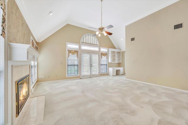 2019 Spring Field Road, Houston, TX 77062