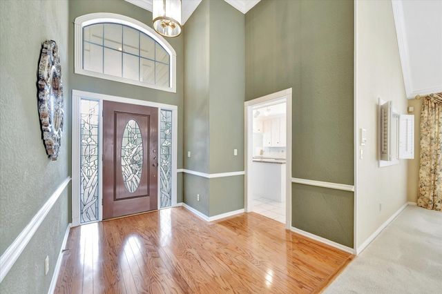 2019 Spring Field Road, Houston, TX 77062