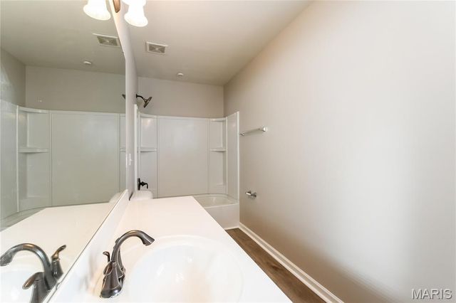 114 Shire Drive, Lake St Louis, MO 63367