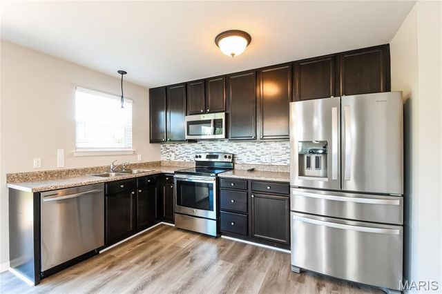 114 Shire Drive, Lake St Louis, MO 63367